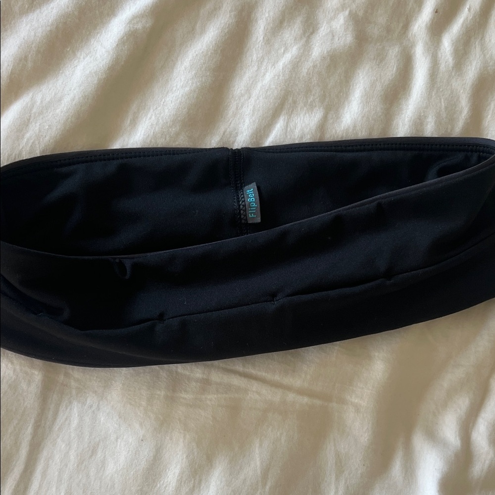Black Flip Belt